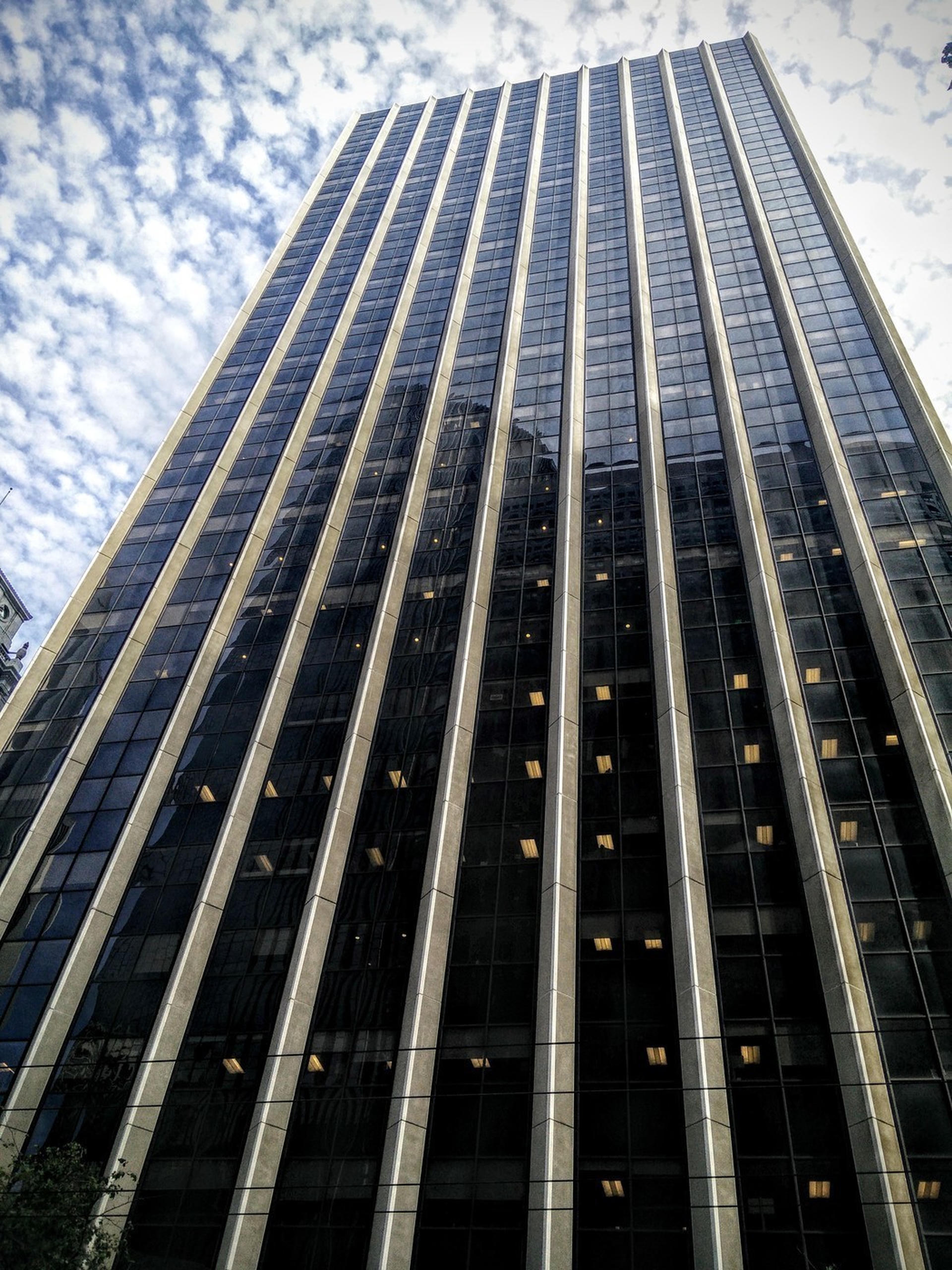 Gratuitous Skyscraper shot two.